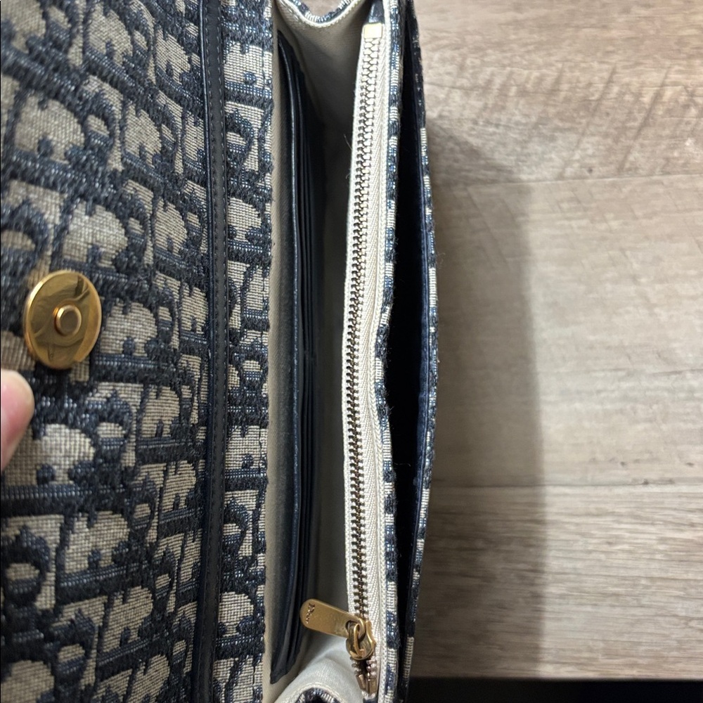 Dior Oblique Saddle Wallet On Chain - Picture 16 of 16